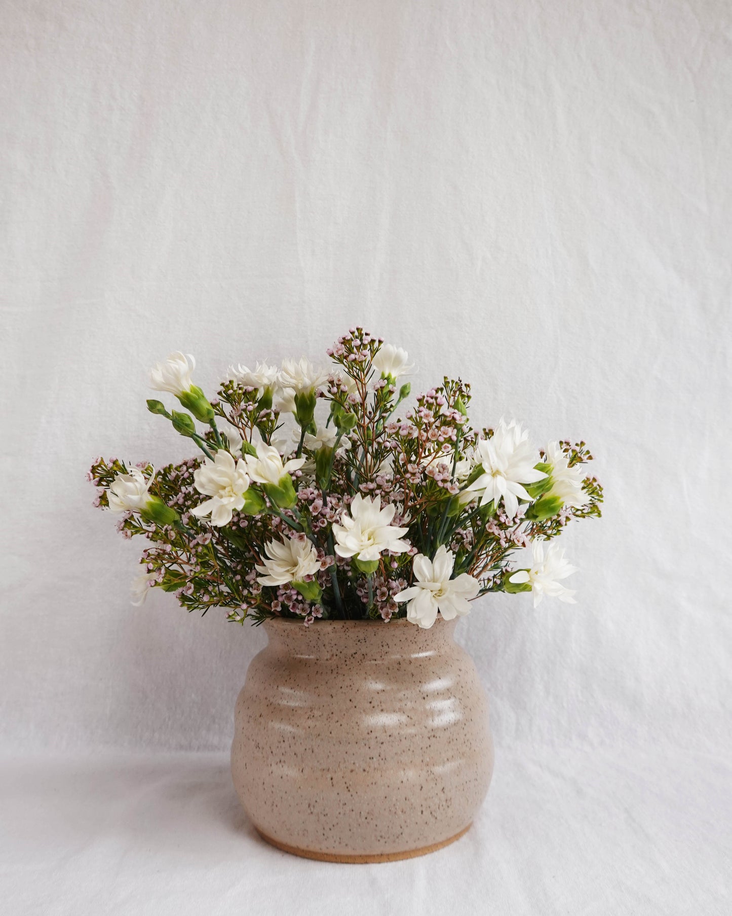 Rippled Speckled Vase / Utensil Crock