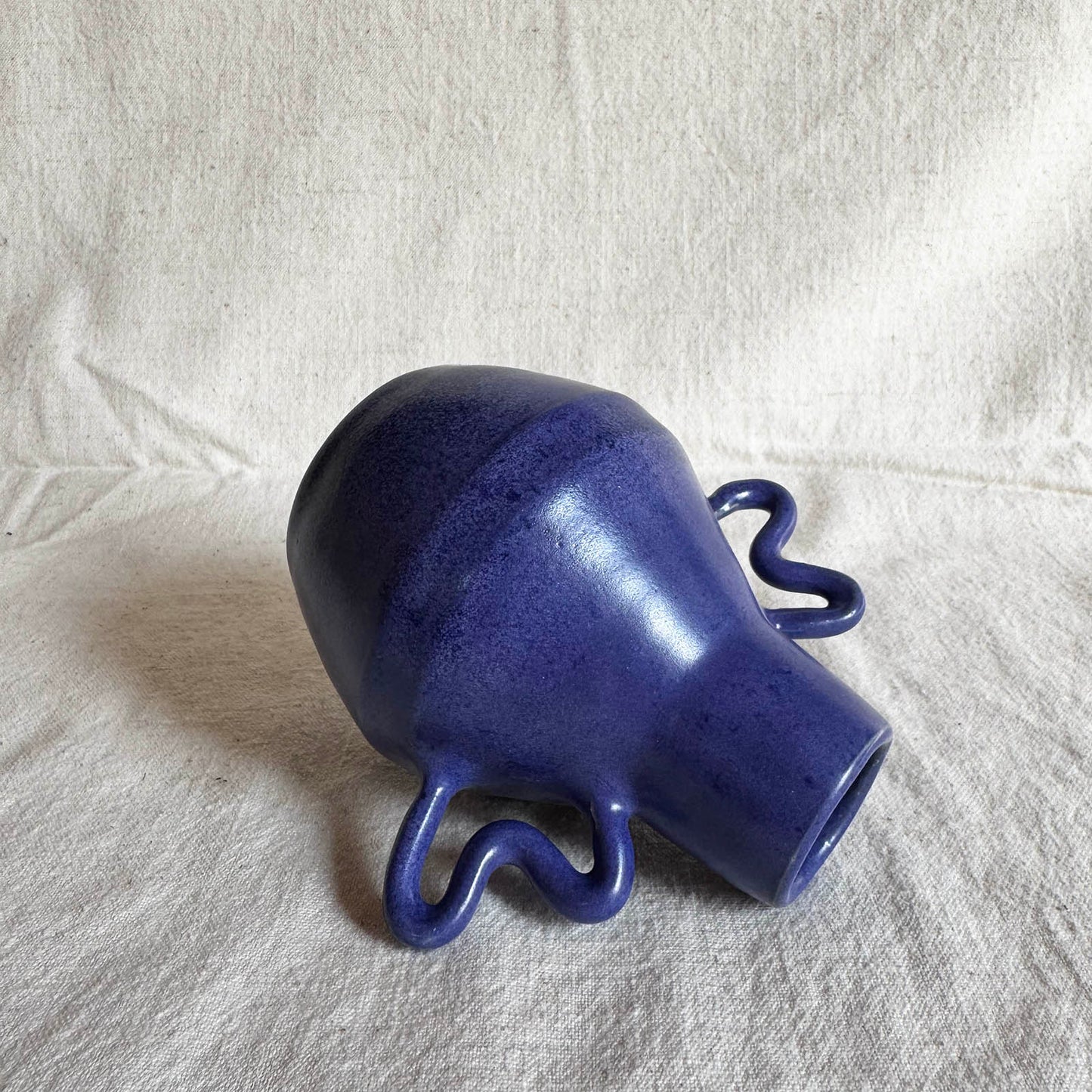 Mini Angular Vase with Curved Handles