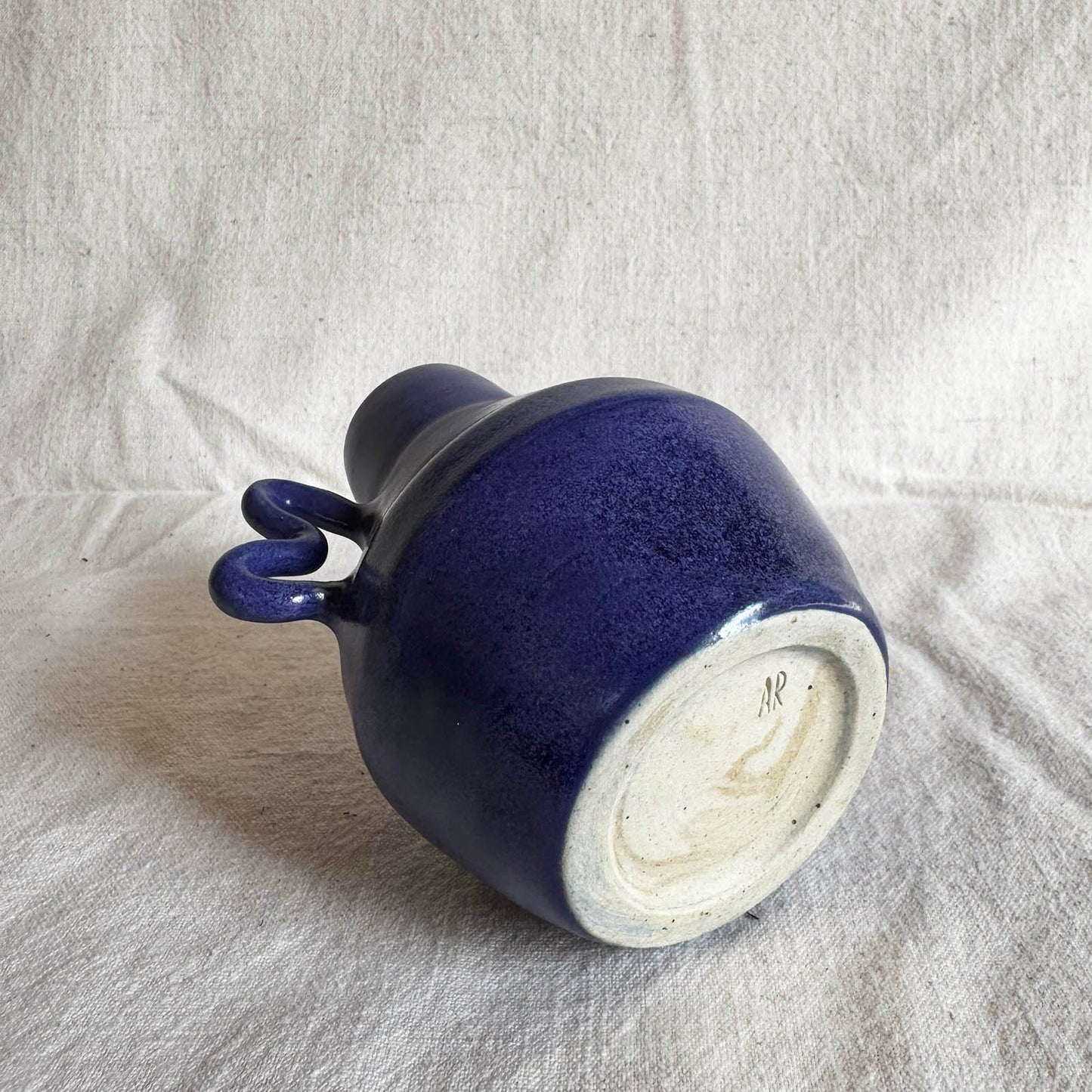 Mini Angular Vase with Curved Handles