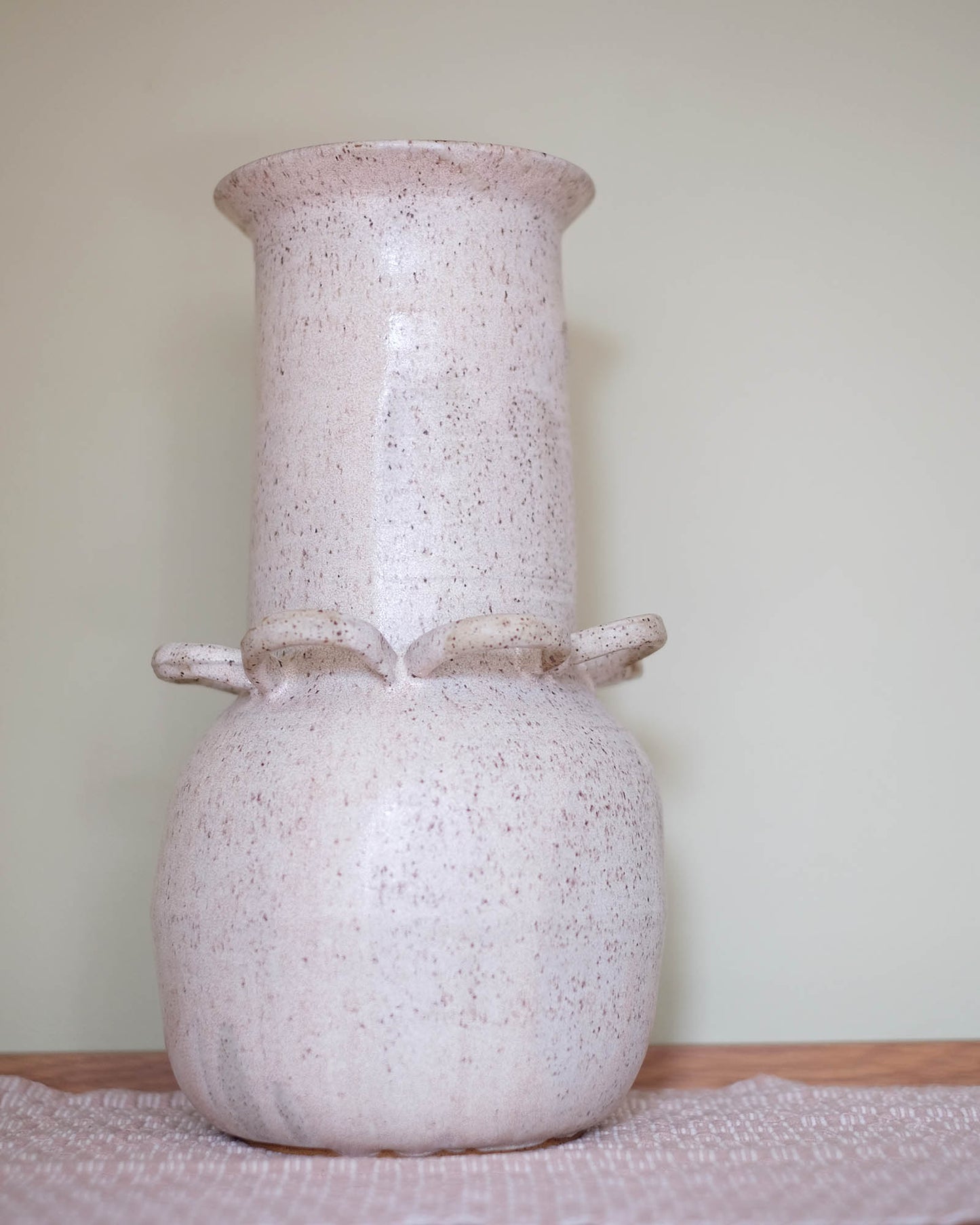 Creamy White Flower Loop Vase