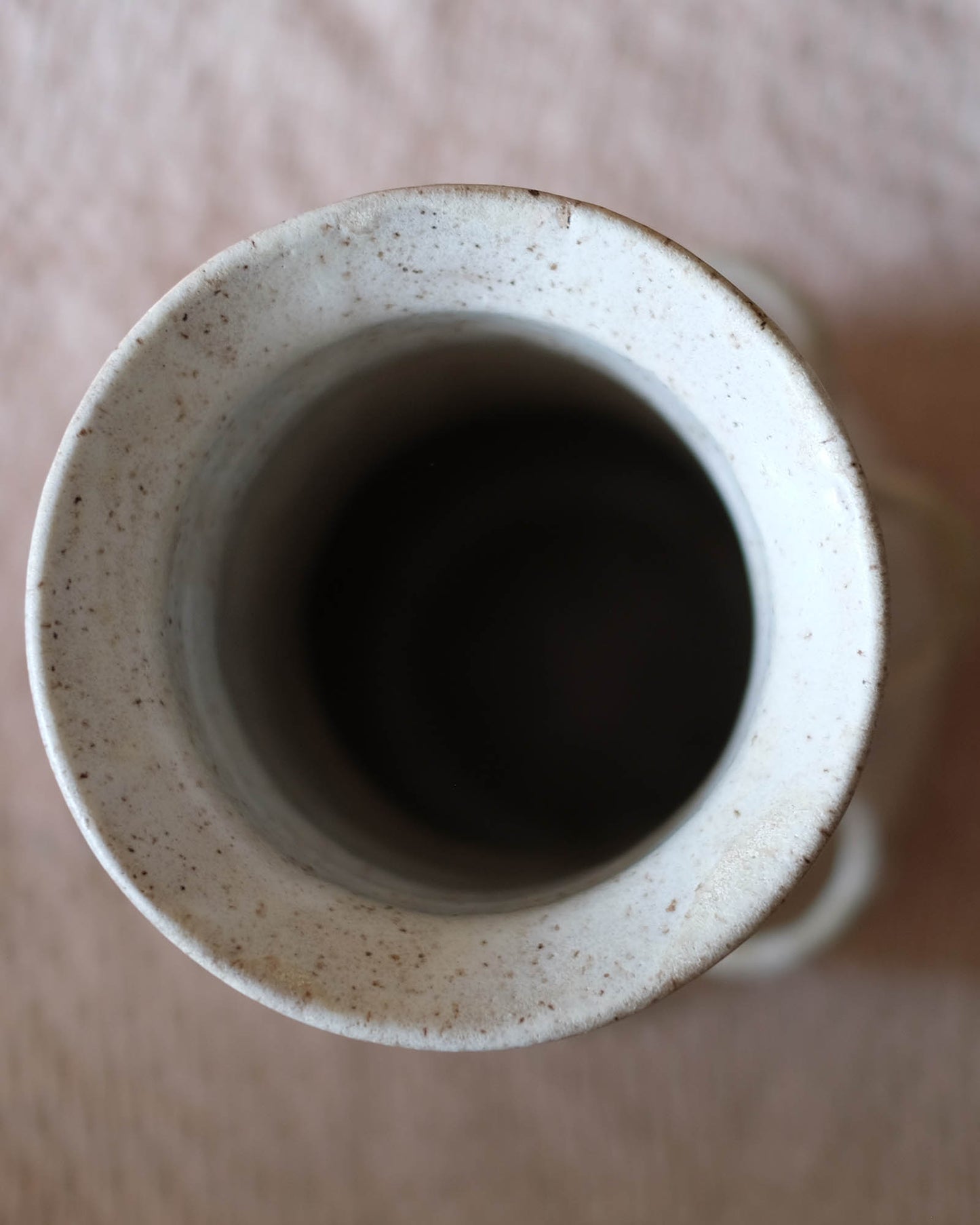 Creamy White Flower Loop Vase