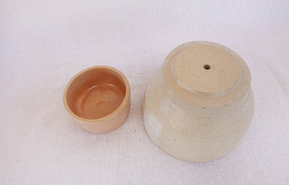 Two-Tone pedestal planter with drainage stand