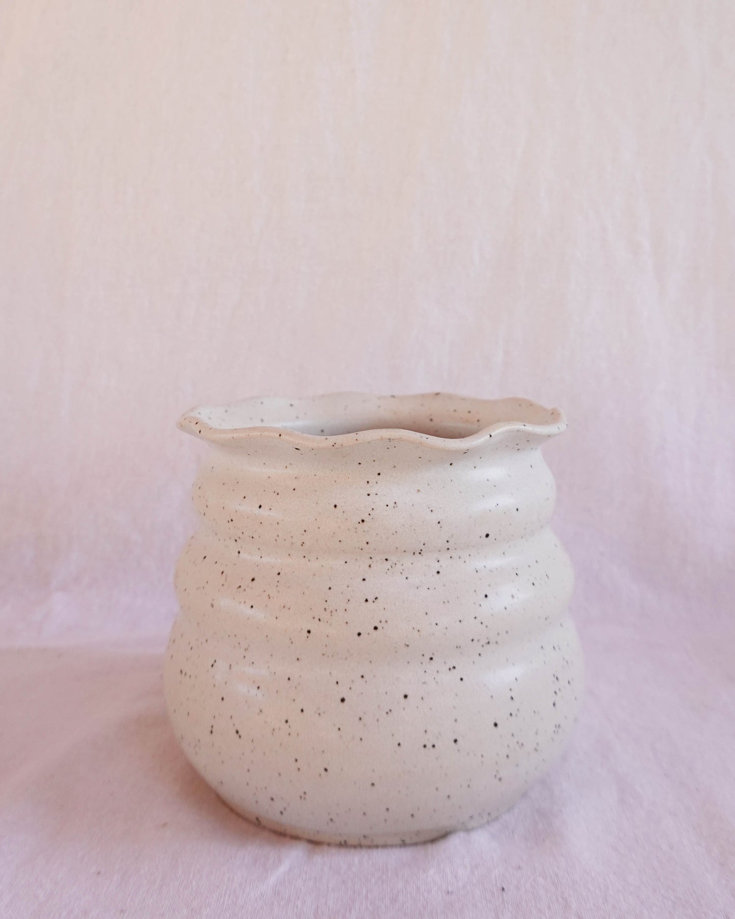 Ruffle Rim speckled white vase / Utensil Crock